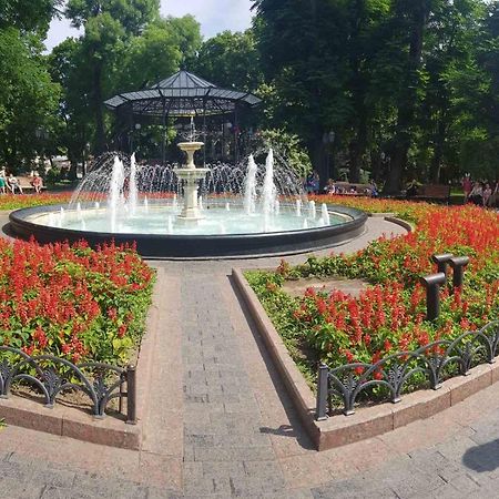 Vip Apartment Na Derebasovskoi Одеса Екстер'єр фото